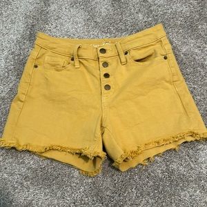 Women’s high rise shorts size 0/25
